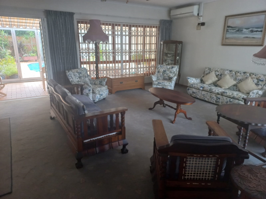 4 Bedroom Property for Sale in Gonubie Eastern Cape